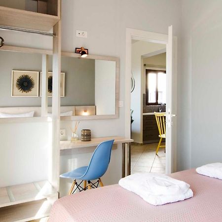 Mike'S Apartment I Luxury Above The Sea キサモス エクステリア 写真