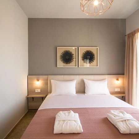 Mike'S Apartment I Luxury Above The Sea キサモス エクステリア 写真