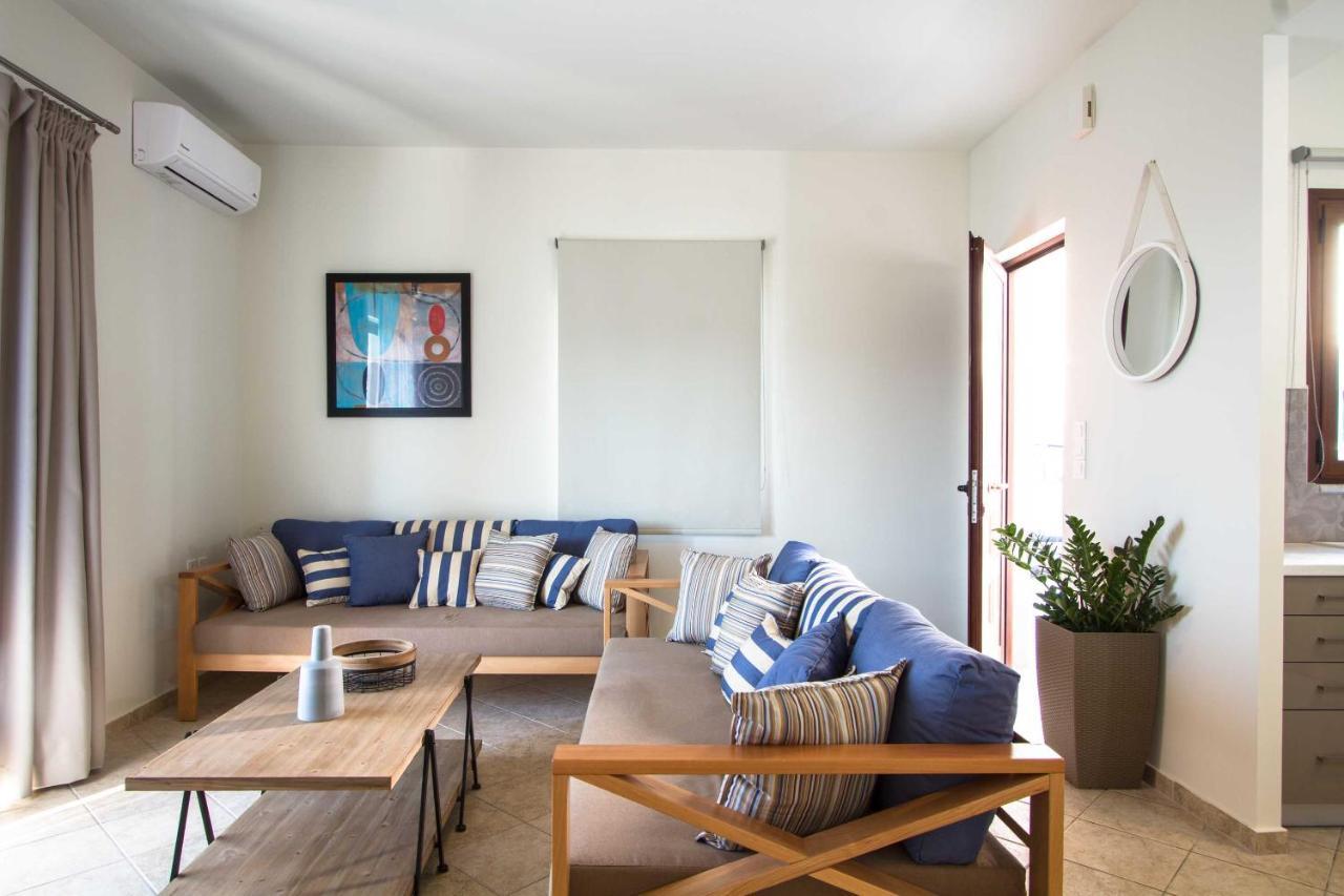 Mike'S Apartment I Luxury Above The Sea キサモス エクステリア 写真